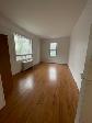 Très grand 7 1/2 2 salles de bains, 4 chambres, 2 salons, PROPRE - Photo 4