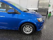 2018 Chevrolet Sonic LT - Photo 4