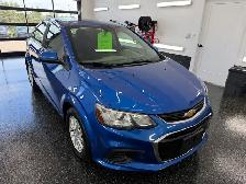 2018 Chevrolet Sonic LT - Photo 5