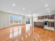 6 Bedrooms House in Ajax - Photo 4