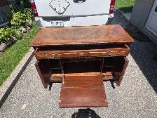 Free delivery Antique Wood Sideboard with Drawers - Photo 7