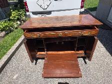 Free delivery Antique Wood Sideboard with Drawers - Photo 8