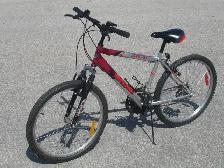 MID SIZE 24' SUPERCYCLE XTI-21 SERIES 21 SPD WITH SUSPENSION! - Photo 2