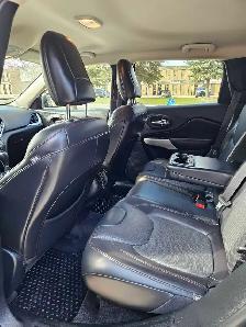 2017 Jeep Cherokee Trailhawk 3.2L V6 4X4 - Photo 6