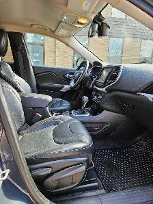 2017 Jeep Cherokee Trailhawk 3.2L V6 4X4 - Photo 7