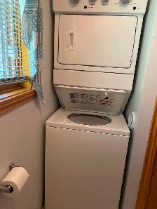 For sale whirlpool washer/dryer combo