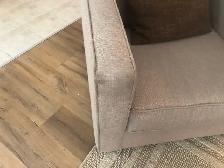 couch and chairs - Photo 6