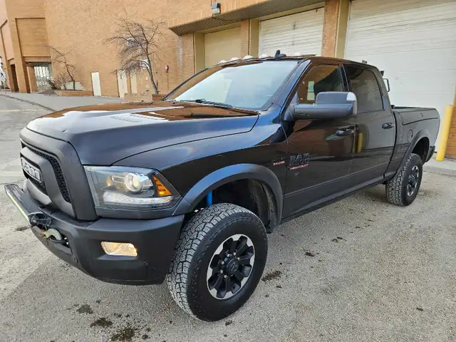 2018 Ram 2500 Powerwagon Laramie 6.4L Hemi 6.4ft standard box