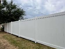 White Vinyl Fence – Edmonton - Photo 4