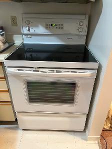 GE Electric Range