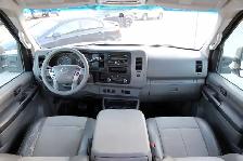 2015 Nissan NV 2500 HD Hi-Roof Certified 2 Year Warranty - Photo 19