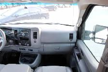 2015 Nissan NV 2500 HD Hi-Roof Certified 2 Year Warranty - Photo 20