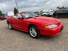1994 Ford Mustang GT - Photo 4