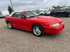 1994 Ford Mustang GT - Photo 8