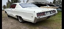 1968 Chrysler 300 Coupe - Photo 2