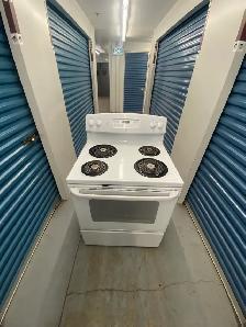 WHITE ELECTRIC STOVE 30 INCH - Photo 8