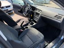 2017 VW Golf 1.8 Turbo with Manual Transmission only 148000 km - Photo 8