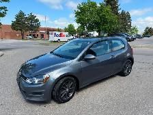 2017 VW Golf 1.8 Turbo with Manual Transmission only 148000 km - Photo 11