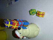 BEAU JOUET NEUF POUR ENFANT MAGIC KINDER QUI BOUGE 4'HAUT: $5.00 - Photo 2