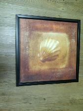 TOILE SIGNÉE MONTRANT COQUILLAGE DANS CADRE NOIR 1x1 PIED $15.00 - Photo 3