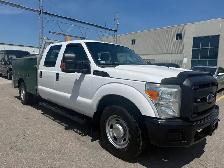 2013 Ford Super Duty F-250 SRW FORD F-350 SERVICE BOX