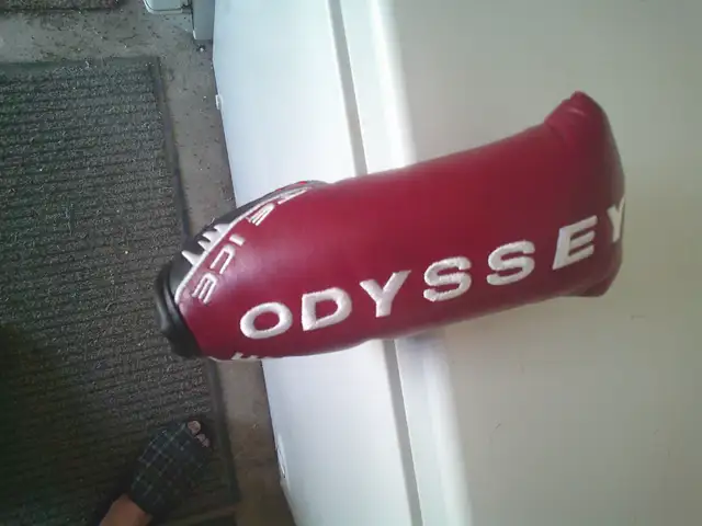 ODYSSEY WHITE ICE PUTTER  COMME NEUF  LIKE NEW