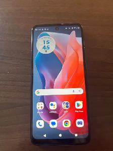 Selling this phone im in laval mtl - Photo 2