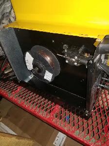 Deca Decastar 180 mig welder - Photo 4