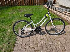 Women's Comfort Bicycle - 21 speed 26 '