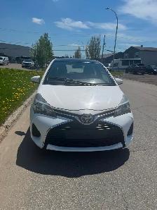 Toyota Yaris LE 2015 super bien entretenue! - Photo 2
