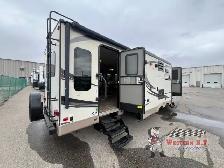 2016 Forest River RV Rockwood Wind Jammer 3025W - Photo 5