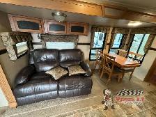 2016 Forest River RV Rockwood Wind Jammer 3025W - Photo 8