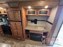 2016 Forest River RV Rockwood Wind Jammer 3025W - Photo 11