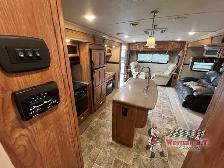 2016 Forest River RV Rockwood Wind Jammer 3025W - Photo 22