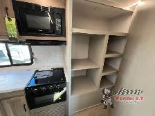 2026 Coachmen RV Freedom Express Ultra Lite 258BHS - Photo 14