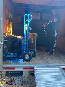 Ottawas strong and professional Movers - Photo 4