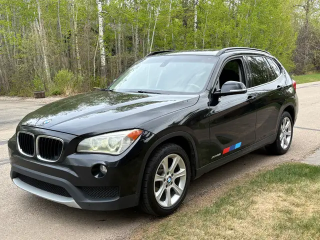 2014 BMW X1 xDrive28i AWD - Loaded & Well Maintained