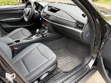 2014 BMW X1 xDrive28i AWD - Loaded & Well Maintained - Photo 22