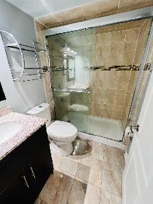 Furnished PRIVATE room & bathroom (Female only) Mississauga - Photo 5