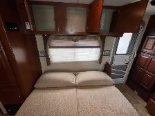 2010 CHAPARRAL 270RKS REAR KITCHEN, COUPLES UNIT - Photo 19
