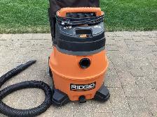 SHOP VAC