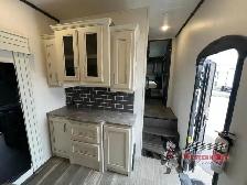 2024 Keystone RV Cougar Half-Ton 29RLISE - Photo 15