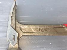 Milwaukee Tool 22 oz. Milled Face Framing Hammer # 48-22-9022 - Photo 6