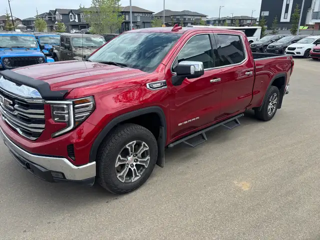 2024 GMC 1500 SLT DIESEL - ONLY 12000 km