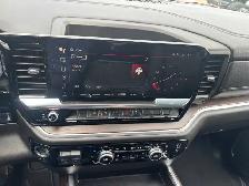 2024 GMC 1500 SLT DIESEL - ONLY 12000 km - Photo 9