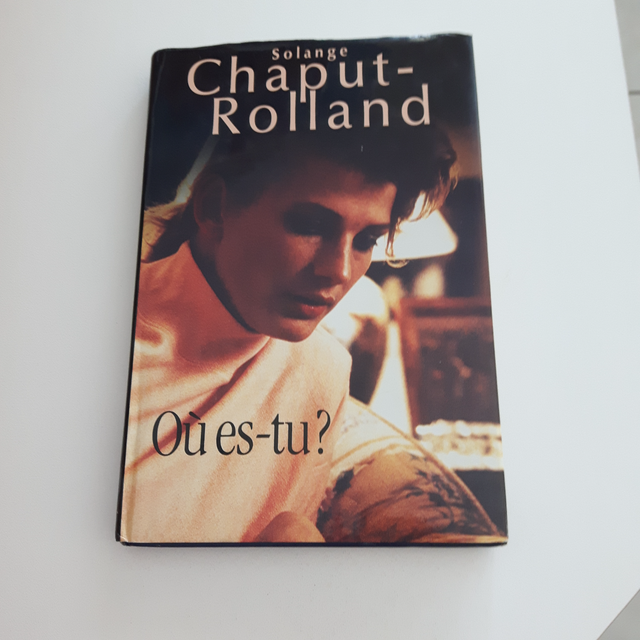BON ROMAN NEUF D'AMOUR DE SOLANGE CHAPUT-ROLLANT 201 PAGES $5.00