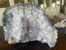 Huge Brazilian Amethyst - Photo 3