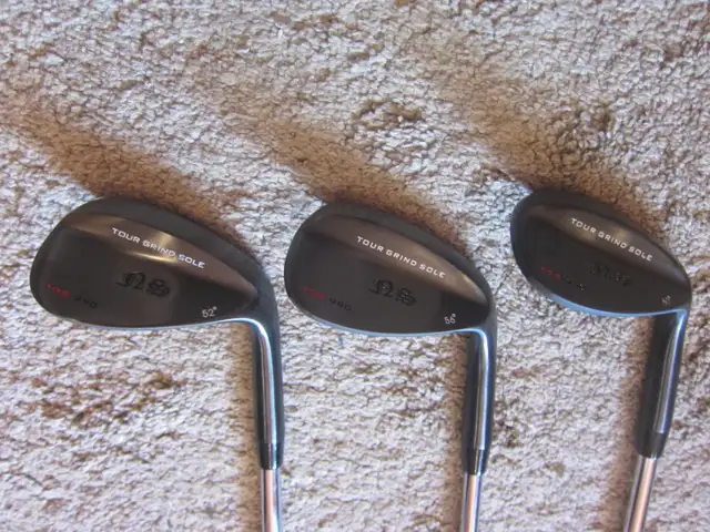 VERY NICE SHAPE   GOOD QUALITY  52/56/60 WEDGES