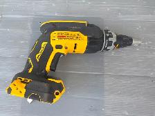 DEWALT 20V MAX XR Brushless Drywall Screwgun (Tool Only) #DCF630 - Photo 6
