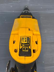 DEWALT 20V MAX XR Brushless Drywall Screwgun (Tool Only) #DCF630 - Photo 10